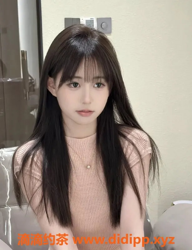 潍坊楼凤-潍城区小宝，18岁166cm，价格600起