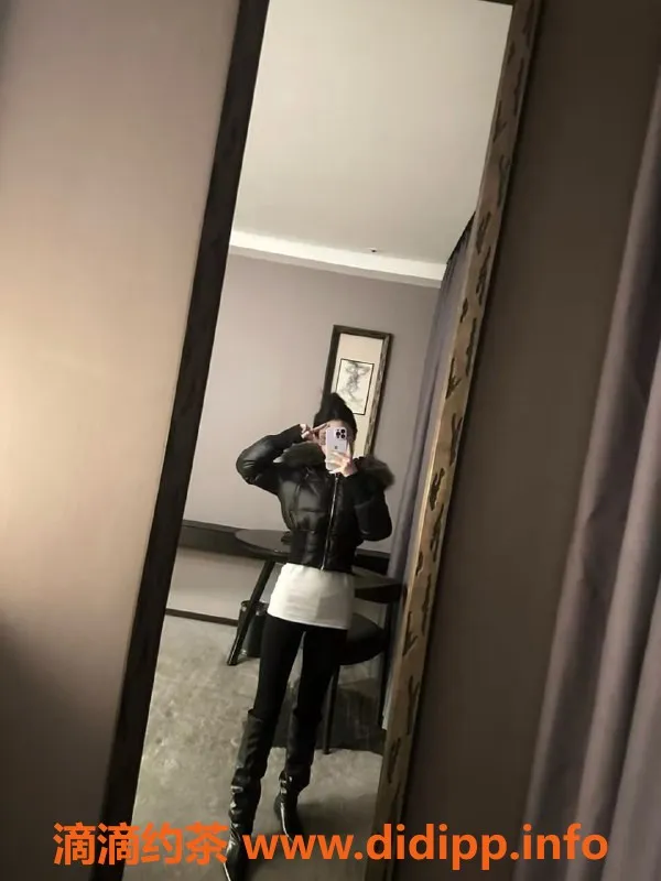 潍坊楼凤-潍坊高新区高颜值高挑模特，90C身材