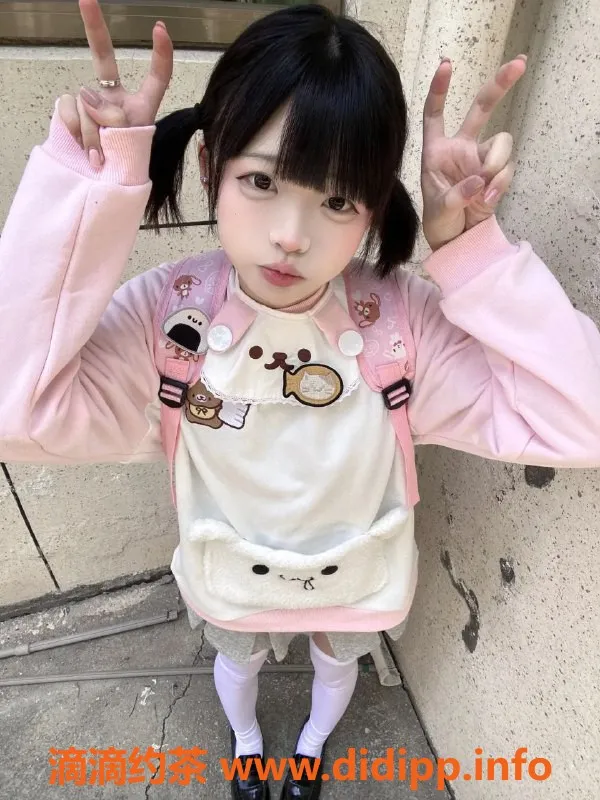 台州楼凤-台州瑶瑶，150cm 40kg A+型，600元品茶服务