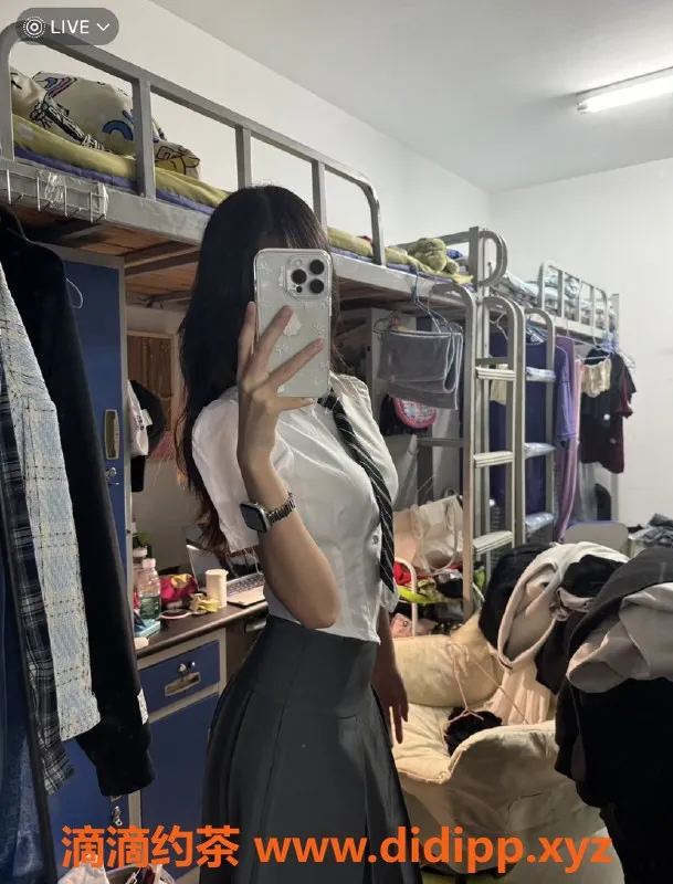 潍坊楼凤-奎文区小可 | 160高、96斤、18岁，800元不夜服务