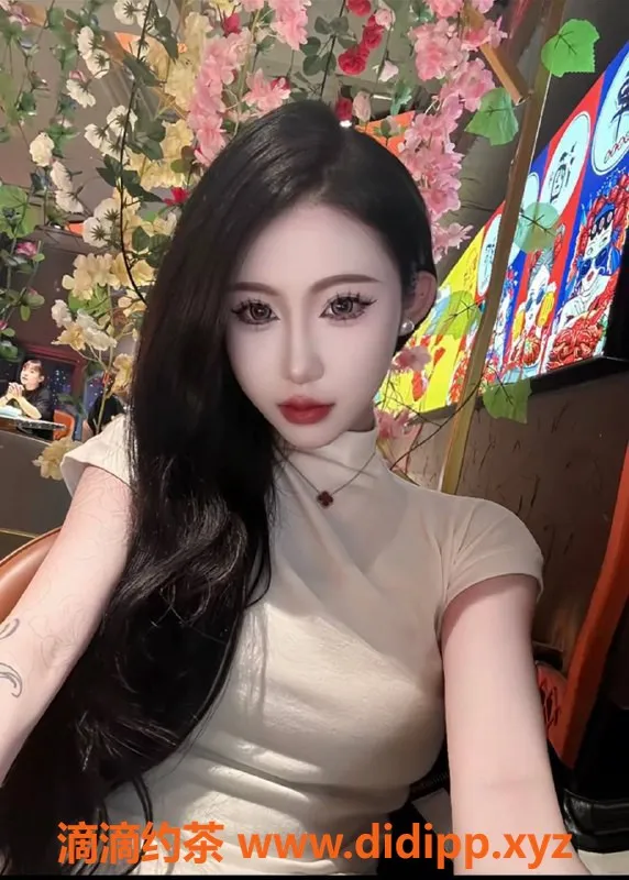 洛阳上门服务-露露，170cm-48kg，甜美可爱陪浴服务