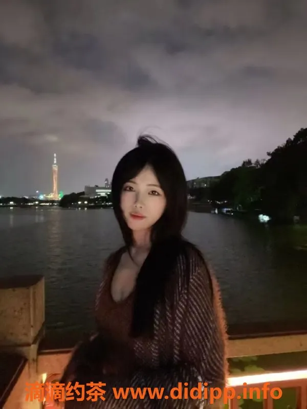 潍坊楼凤资源信息,潍坊潍城区身高158，体重95，C罩杯女郎来袭！