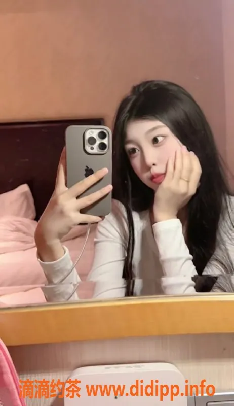 潍坊楼凤资源信息,奎文区宁宁，165cm 96斤 18岁，1000元不夜