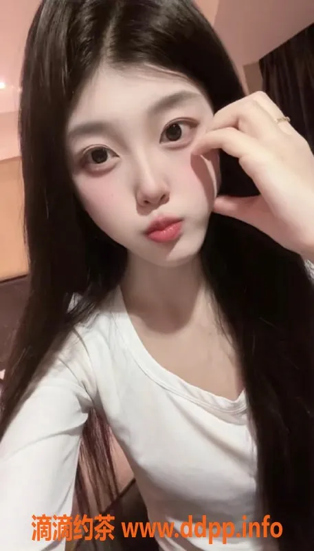 潍坊楼凤-奎文区宁宁，165cm 96斤 18岁，1000元不夜