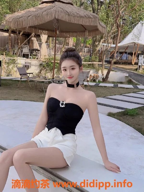 潍坊楼凤-高新区潇潇，22岁，166cm，95斤，千元享受