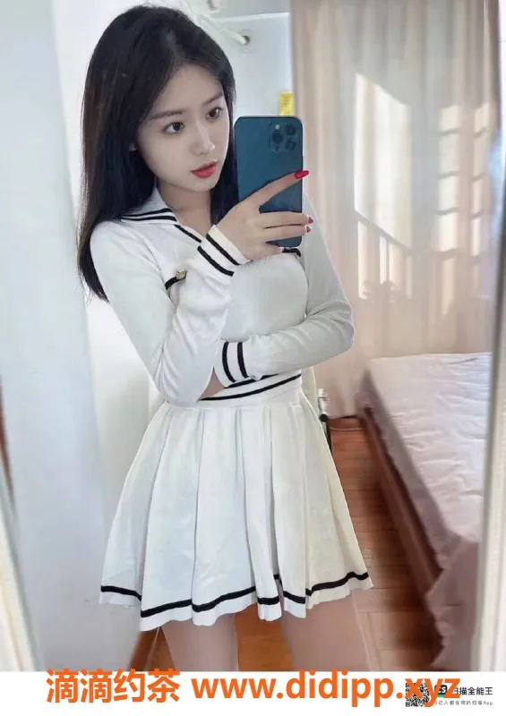 赣州楼凤资源信息,03女神周周，164cm，92斤，36C，服务超赞！