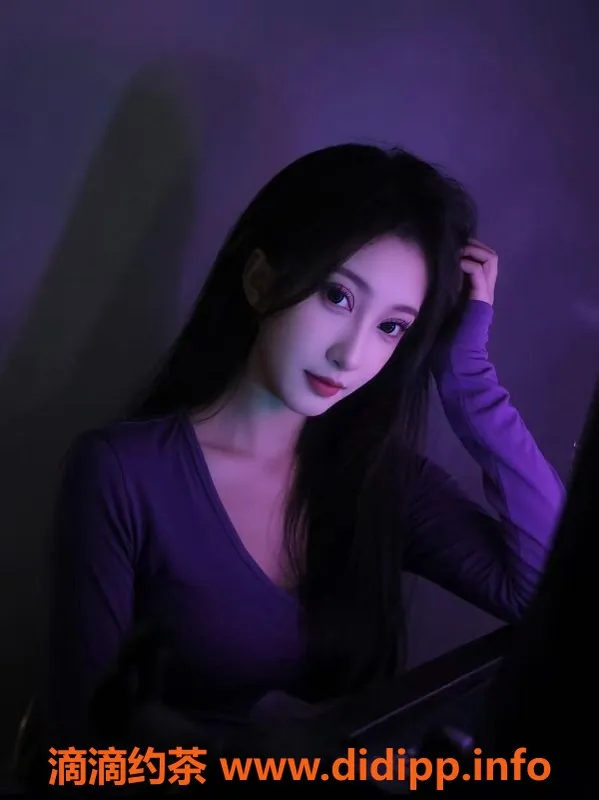 潍坊楼凤-高新区18岁月亮，170cm，95斤，1000元服务