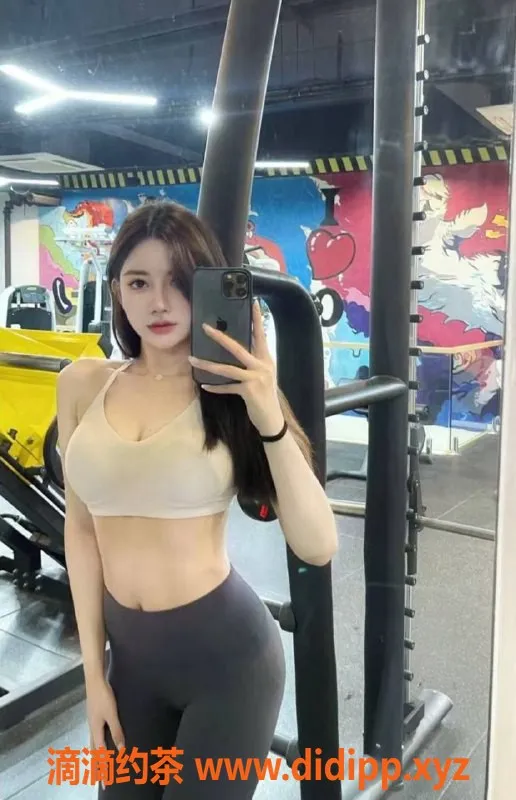 赣州楼凤资源信息,章贡芮芮，大长腿34C小姐姐，800元开房服务