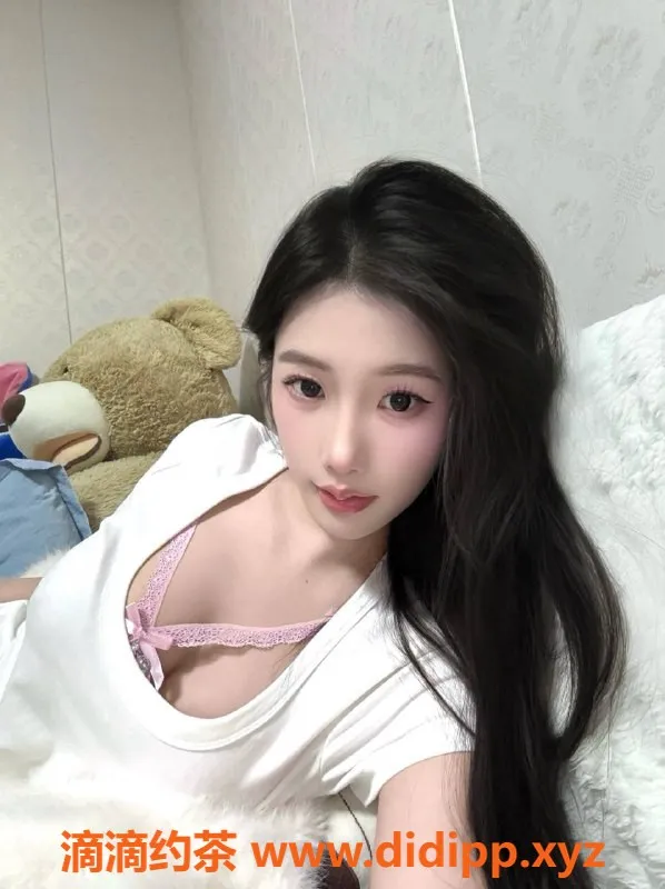 赣州楼凤-章贡倩倩：气质大长腿美女，身材极佳