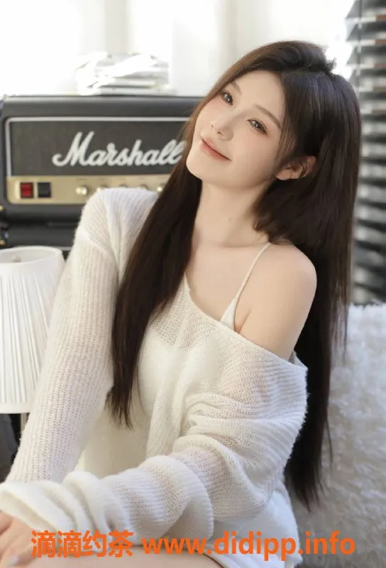 赣州楼凤-章贡模特青青，身高166，课费800起