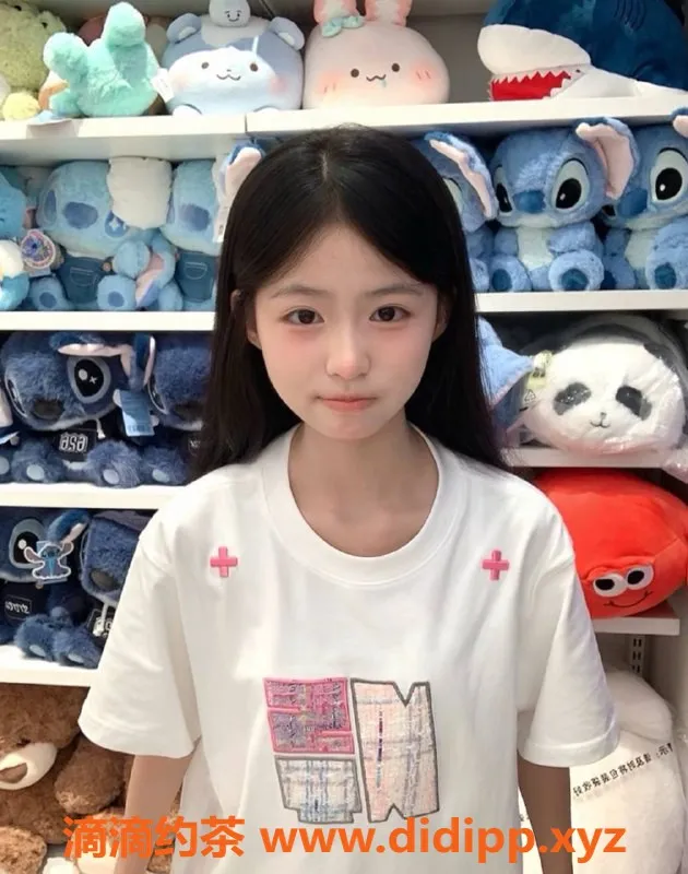 赣州楼凤-章贡超嫩学妹琪琪，160cm 48kg 36B