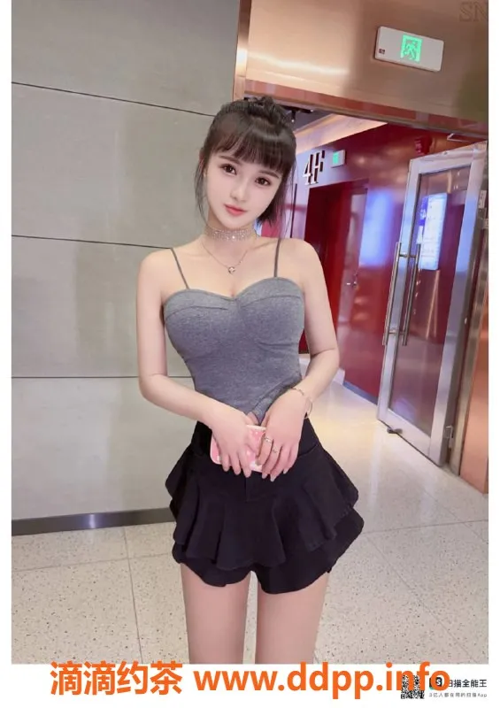 赣州楼凤-04车模糖糖，165cm，48kg，胸围36C，陪浴服务