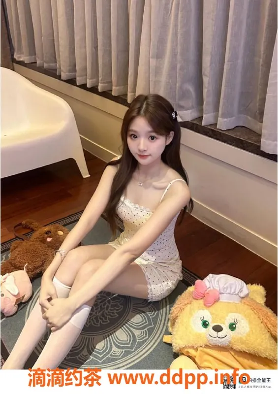 赣州楼凤资源信息,萌萌，18岁165cm，超听话台球助教等你来体验