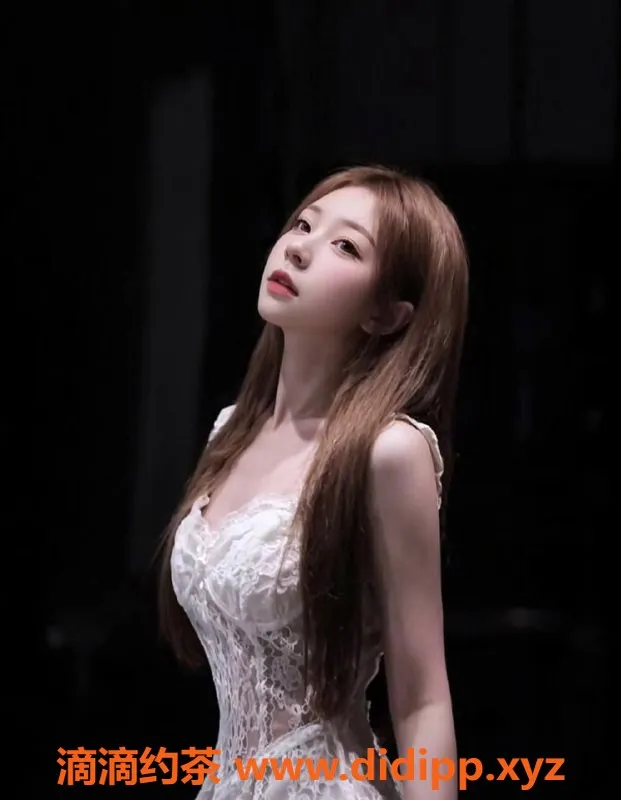 台州楼凤-台州汀汀，163cm 44kg A+ 胸围 600元起