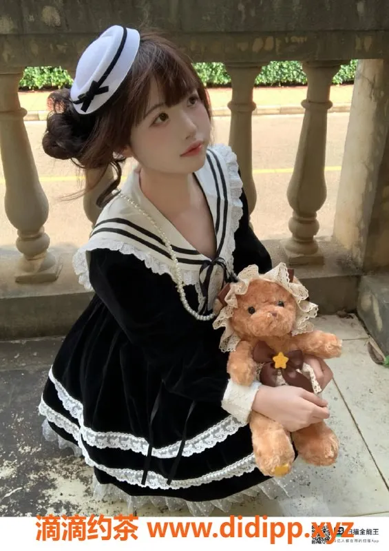 赣州楼凤-07萝莉小奶瓶，160cm，43kg，白嫩前凸后翘