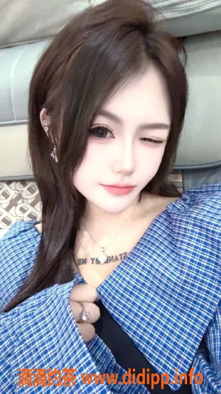 郑州楼凤资源信息,中原区19岁七月，165cm，46kg，平价服务