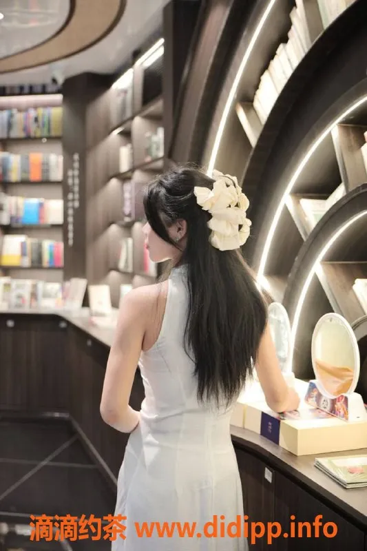 东莞楼凤-南城舒言，身高168，魅力十足的她