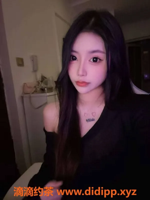 成都楼凤-成华区嫩妹牛奶啵啵，7P代聊服务！