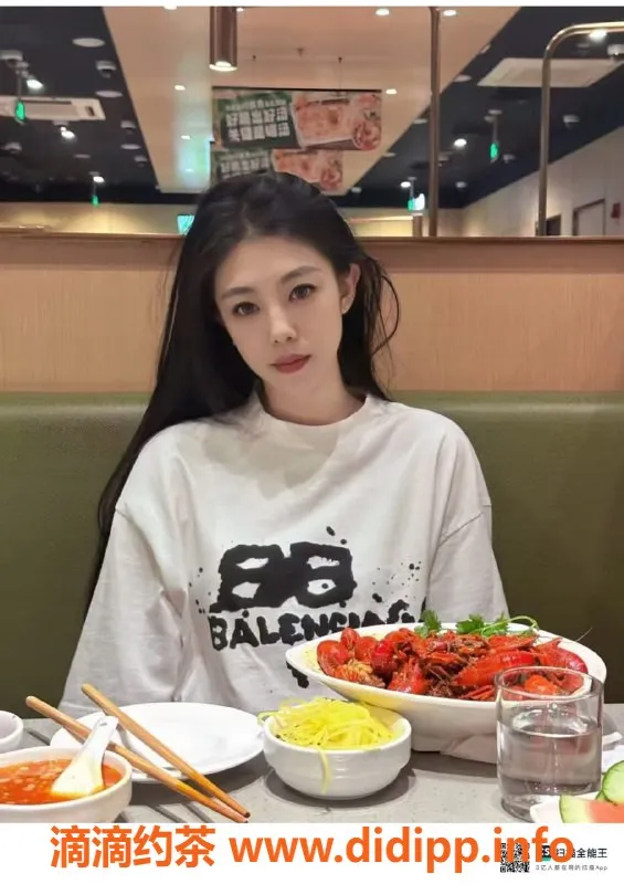 赣州楼凤-新到好茶圆圆，170cm魔鬼身材24岁美女