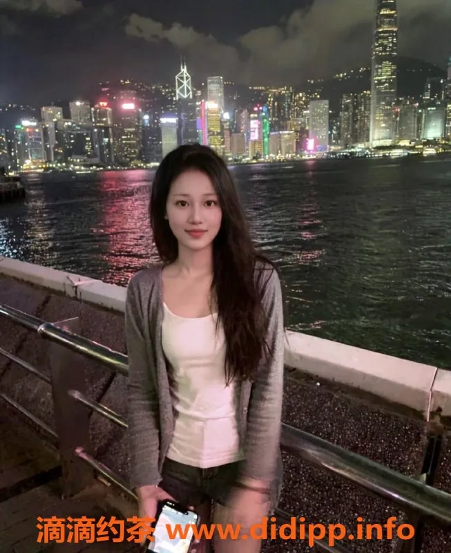 赣州楼凤-章贡九儿，165cm白皙极品小姐姐，800课费