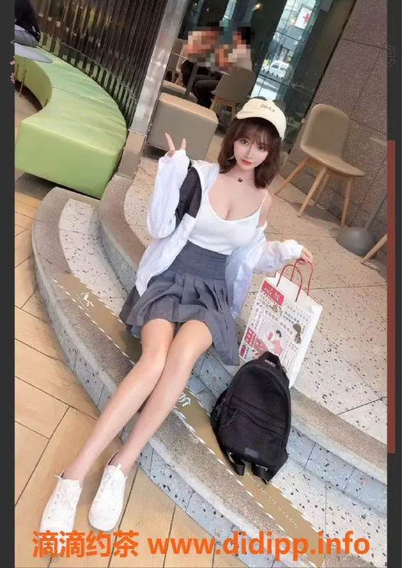 赣州楼凤-雨橙 165cm 03岁 胸围36B 700元全套陪浴