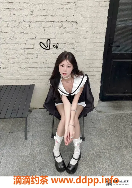 赣州女仆店-美腿女仆泡泡，167cm，45kg，热情陪浴