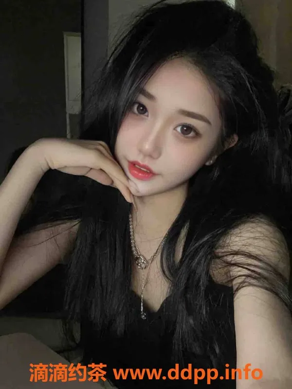 乌鲁木齐外围-乌市纯欲小兮 170高90斤 3000元起