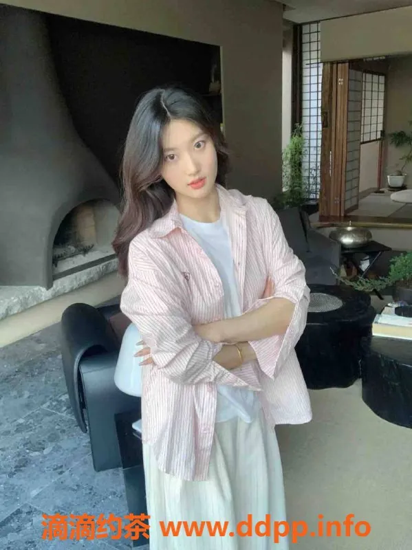 乌鲁木齐外围-乌市170cm魅力妹子，温柔开朗，3000起