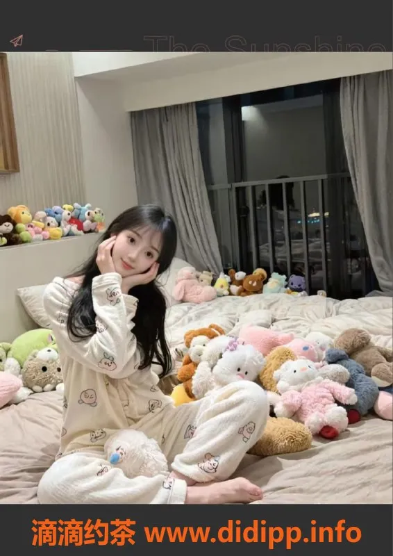 赣州楼凤-颜值高皮肤白嫩的幕思，陪浴服务超享受