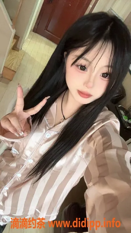 杭州楼凤-拱墅区小白菜，168身高，55kg，36C，服务优质