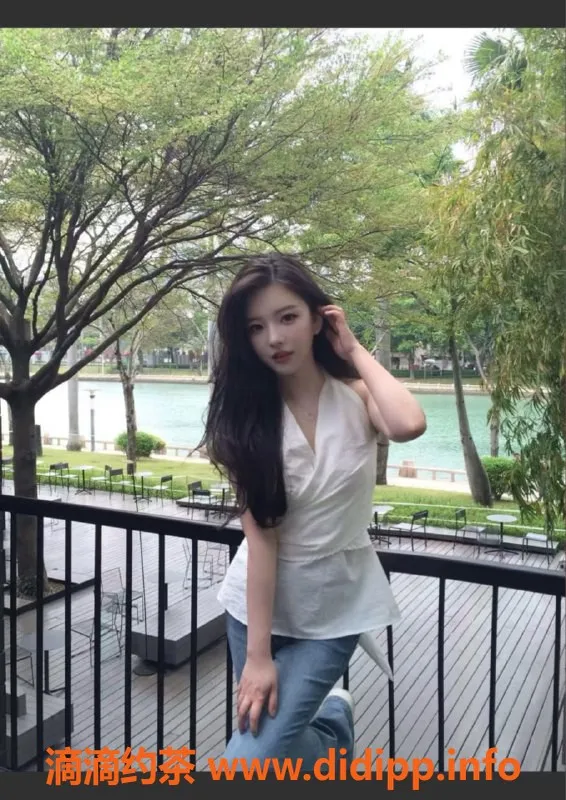 赣州楼凤-广州高颜值木木，164cm 白嫩皮肤，700元全套