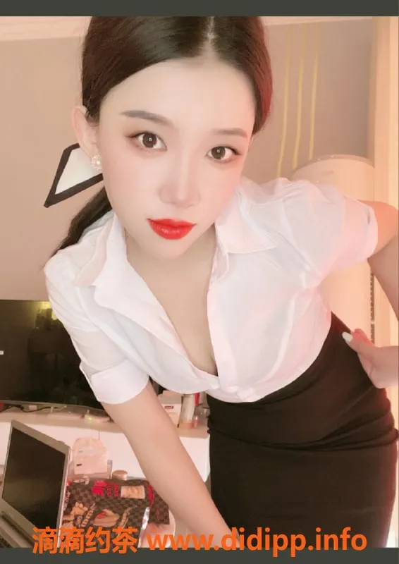 赣州楼凤资源信息,高颜值白嫩姐姐，163cm，36C，极致服务体验