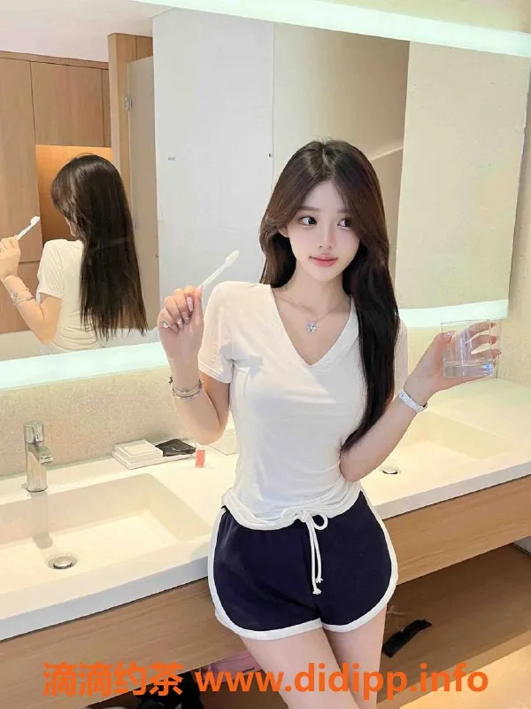 乌鲁木齐外围资源信息,乌市清纯新人小女友，169cm大二学生