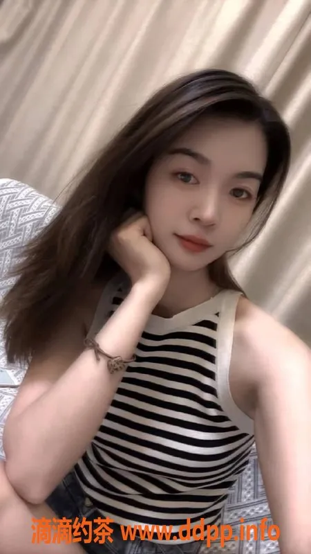 东莞楼凤-南城欧耶囡囡，25岁细腻清纯女友，超甜笑容！