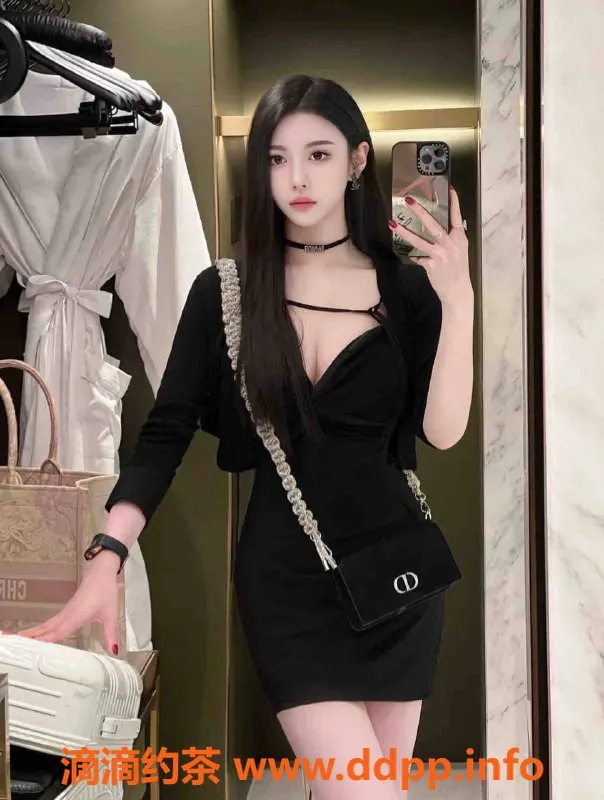 乌鲁木齐外围-乌市气质模特175cm，热情乖巧，3000起