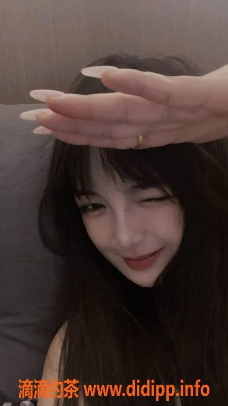 西安楼凤-市内叁叁99年小女孩，7p/13pp等你来约