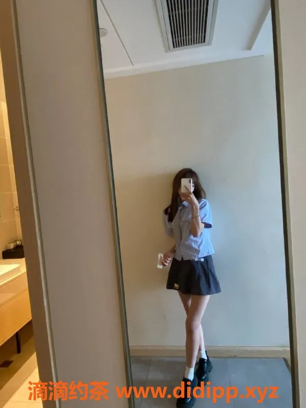 西安楼凤-市内叁叁99年小女孩，7p/13pp等你来约