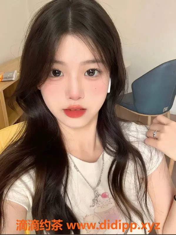 嘉兴楼凤-湖州可爱琳儿：165娇小妹子，90斤热情服务