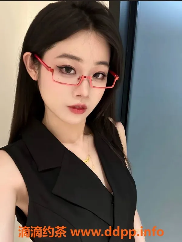 嘉兴楼凤资源信息,嘉兴依可，168cm，92斤，温柔可爱体验