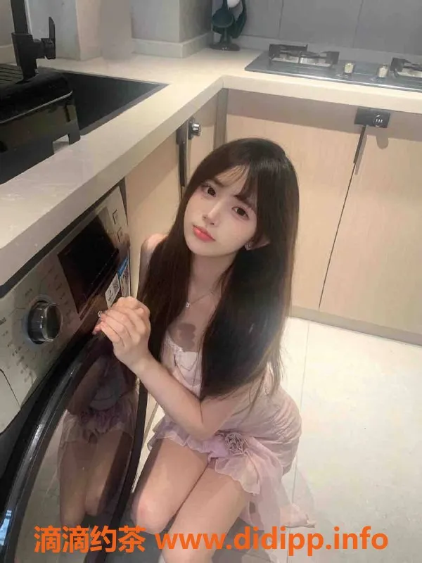 乌鲁木齐外围资源信息,乌市165cm甜美女友，3000元起，小长腿解锁多种姿势