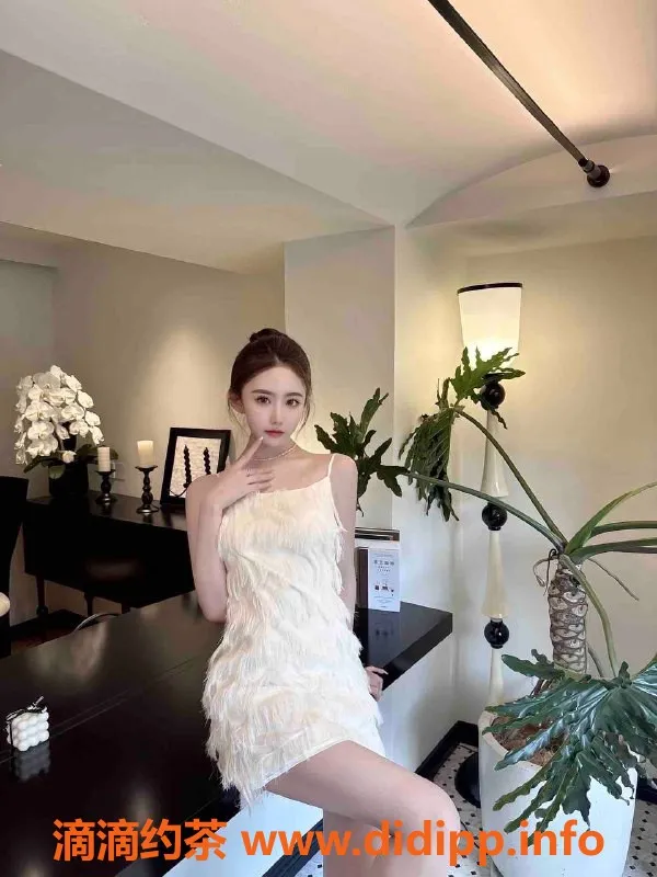 乌鲁木齐外围资源信息,乌市00后瑜伽女教师，86斤马甲线