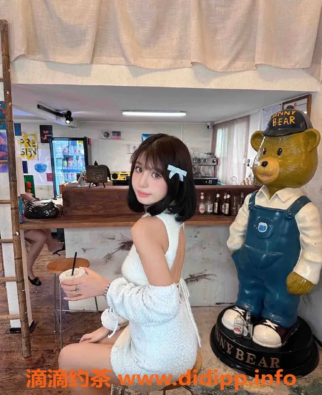 乌鲁木齐外围-乌鲁木齐猫系女友，176高D围，3000起