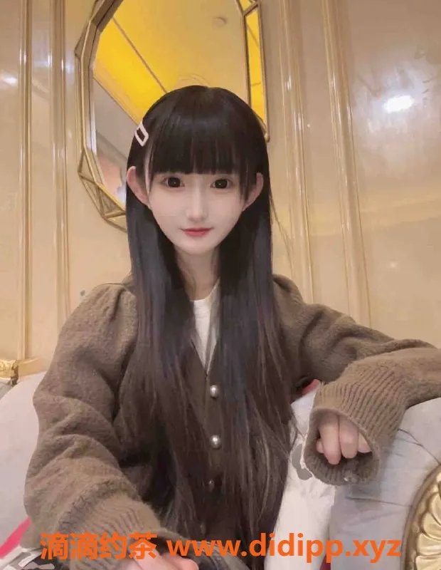 乌鲁木齐外围资源信息,乌市18岁学生兼职，温柔白皙，3000起