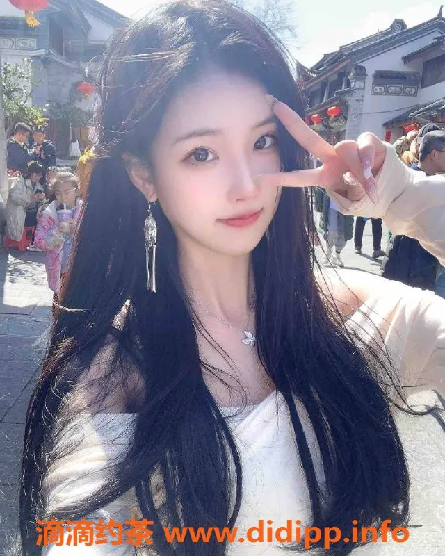 乌鲁木齐外围-乌市高颜值E人，170cm阳光妹子3000起