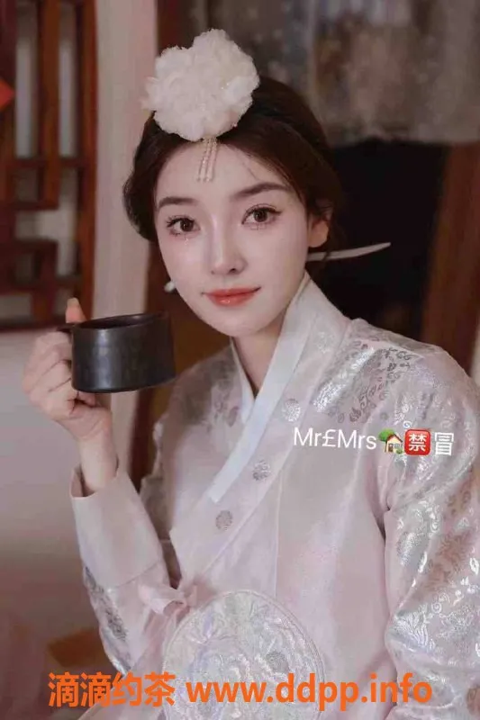 乌鲁木齐外围-乌市颜控首选，170cm/D罩杯温柔美女