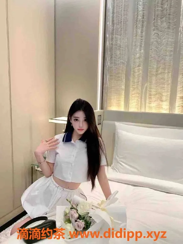 乌鲁木齐外围-乌市颜控首选，170cm/D罩杯温柔美女