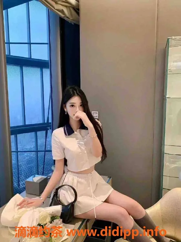 乌鲁木齐外围资源信息,乌市颜控首选，170cm/D罩杯温柔美女