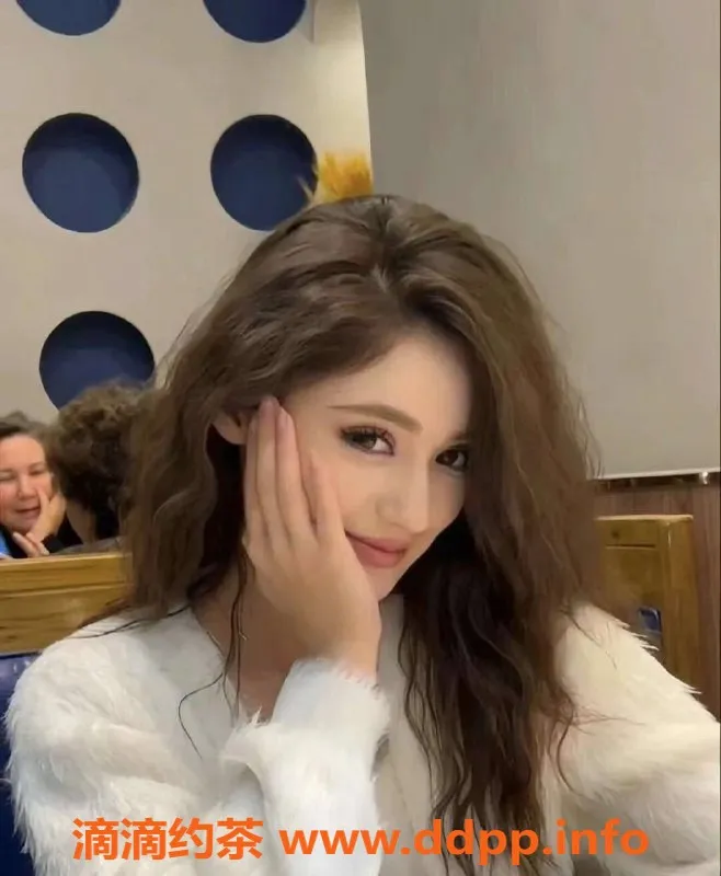 乌鲁木齐外围资源信息,乌市166cm维族妹子，价格3000起，B罩杯