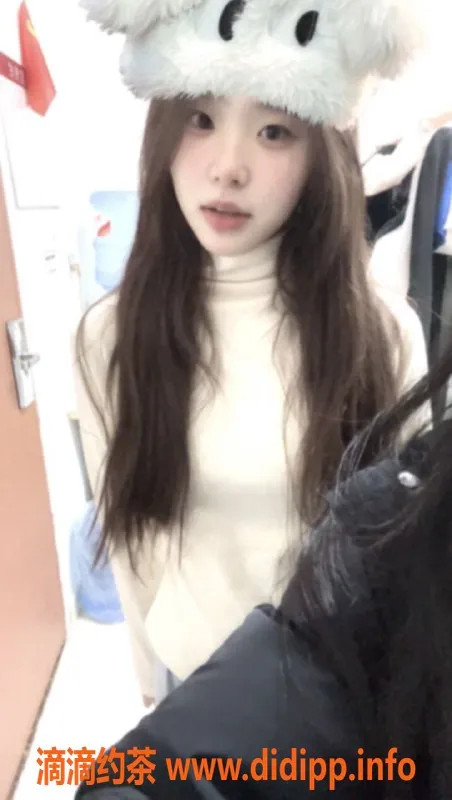 杭州上门服务-杭州恬宝 18岁高颜值女友 价格1200起