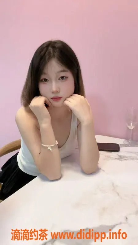 珠海楼凤-珠海小洁，年轻可人，服务优质